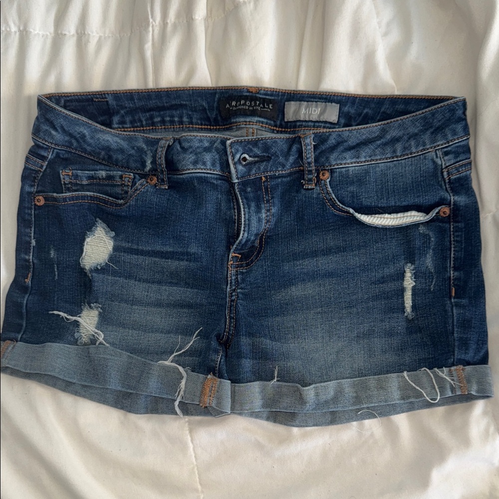 Aeropostale Women's Distressed Blue Jean Shorts